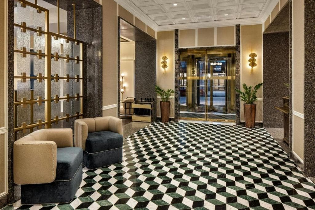 The Talbott, Autograph Collection