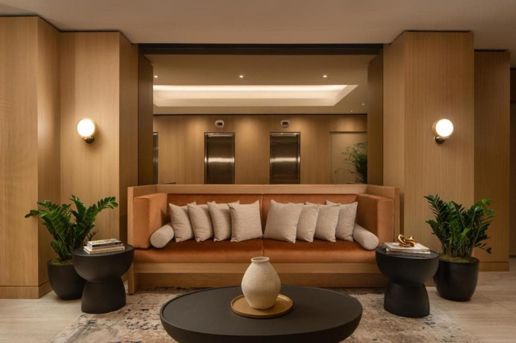 Aura Hotel Times Square