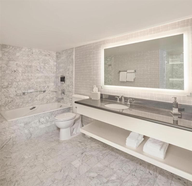 Hyatt Centric Delfina Santa Monica