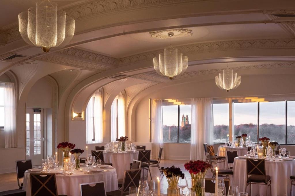 Kimpton Cottonwood Hotel by IHG