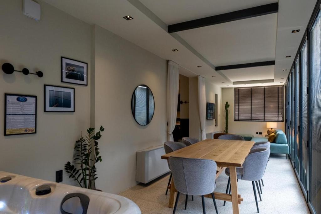 Evripidou 7 - Kalamata Mediterranean Suites
