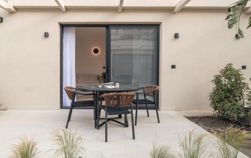 Vista Luxury Suites