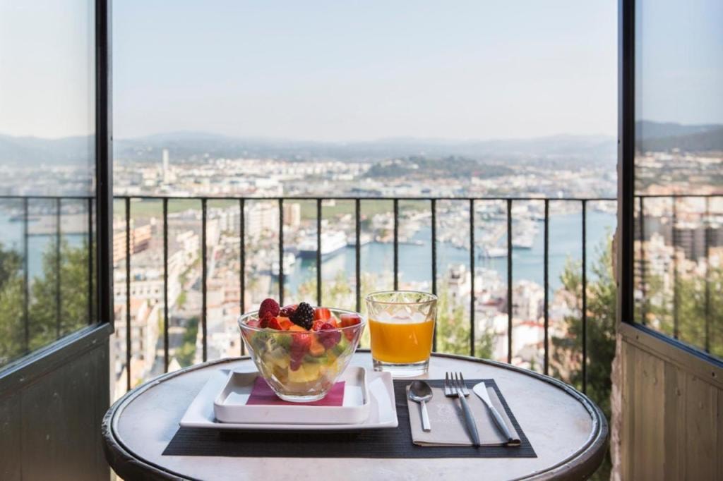 Hotel La Torre del Canonigo - Small Luxury Hotels