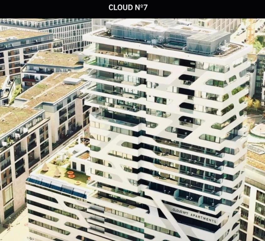 CLOUD No7 APARTMENTS - The Original