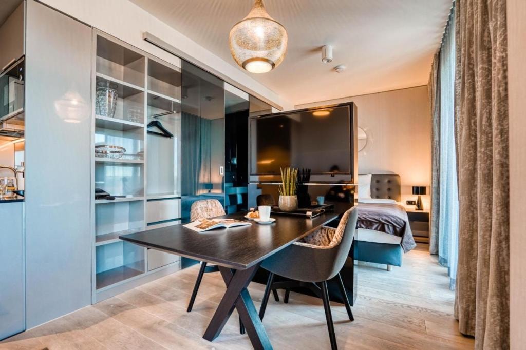 CLOUD No7 APARTMENTS - The Original