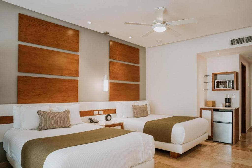 The Reef 28 Hotel & Spa - Luxury Adults Only - All Suites - With Optional All Inclusive
