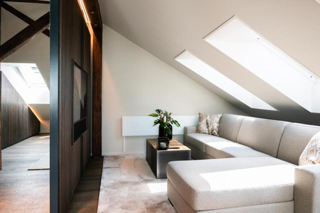 Le Bijou LQ80 Penthouse with Terrace