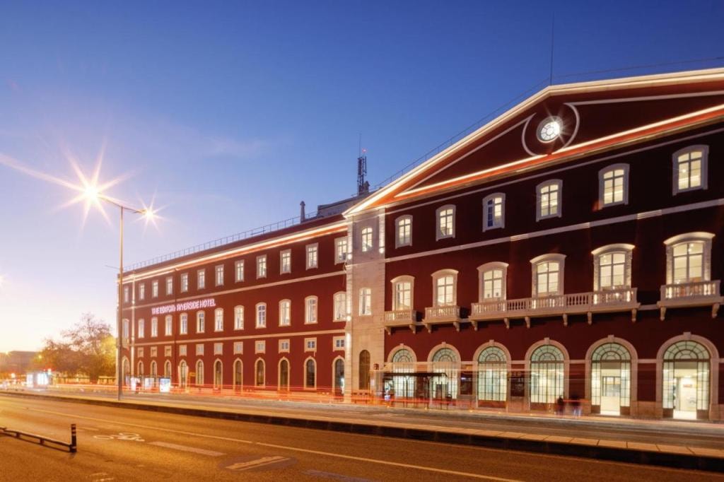 The Editory Riverside Hotel, an Historic Hotel