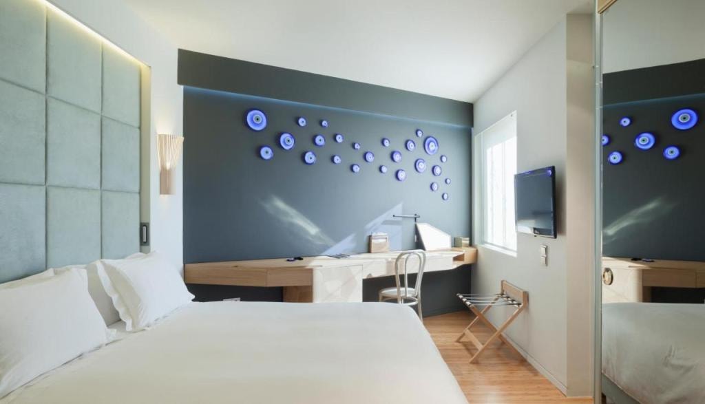 New Hotel, a Member of Design Hotels