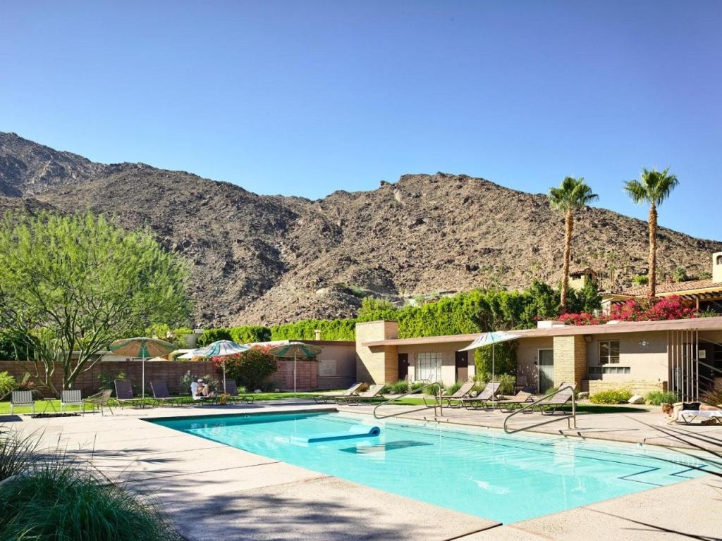 The Hideaway - 21 and Over - A Town & Desert Boutique Hotel