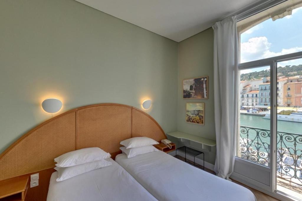 Hôtel L'orque Bleue