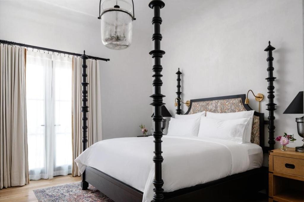 Commodore Perry Estate, Auberge Resorts Collection