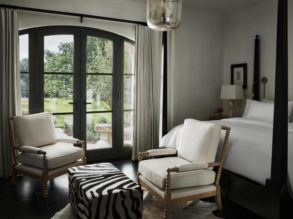 Commodore Perry Estate, Auberge Resorts Collection