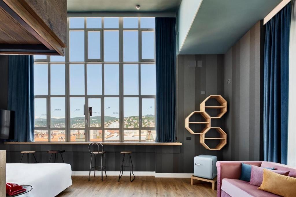 The Modernist Hotel