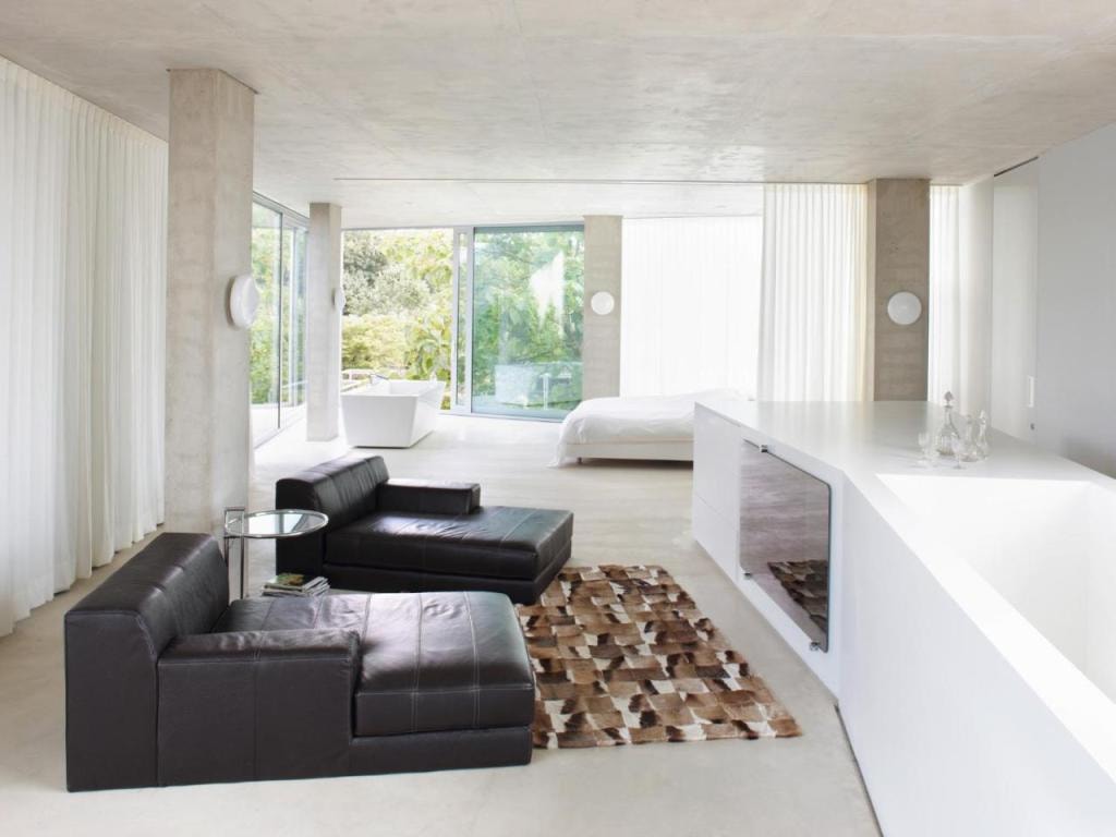 H-House Architectural Residence