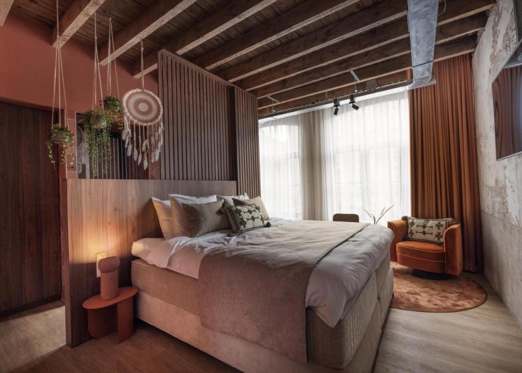 Cousins Boutique Hotel