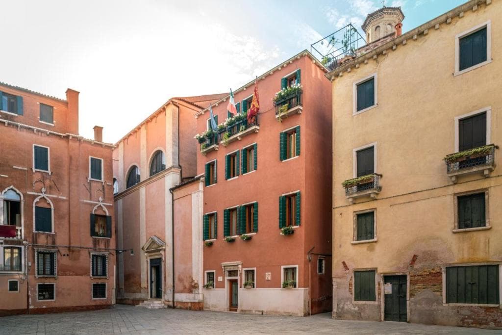 Palazzo San Luca