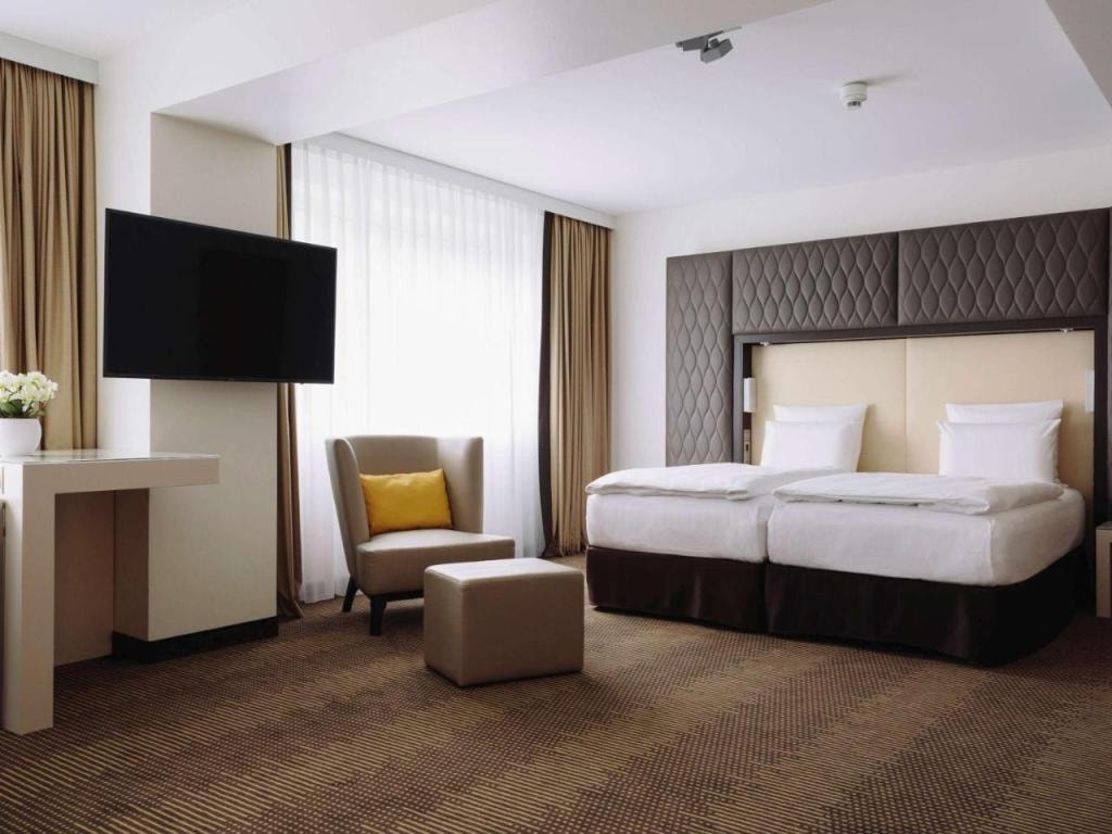 PULLMAN Berlin Schweizerhof - City Center, Zoo und Kurfürstendamm