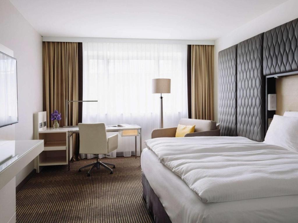 PULLMAN Berlin Schweizerhof - City Center, Zoo und Kurfürstendamm