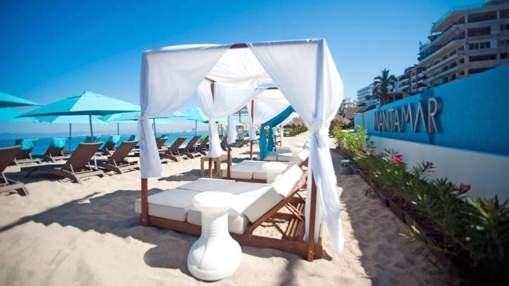 Almar Resort Luxury LGBT Experience by Mantamar Beach Club, Puerto Vallarta, Romantic Zone
