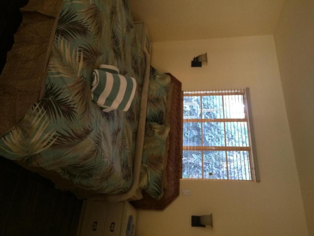 Vista Grande Resort - A Gay Men's Resort