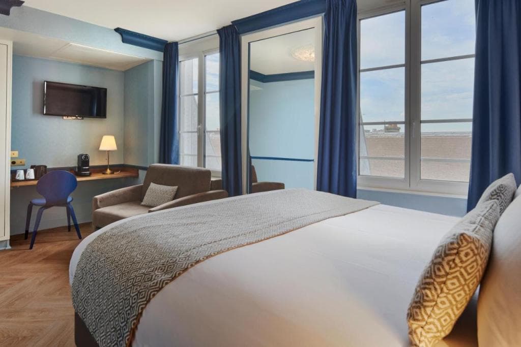 Hotel de Neuve by Happyculture