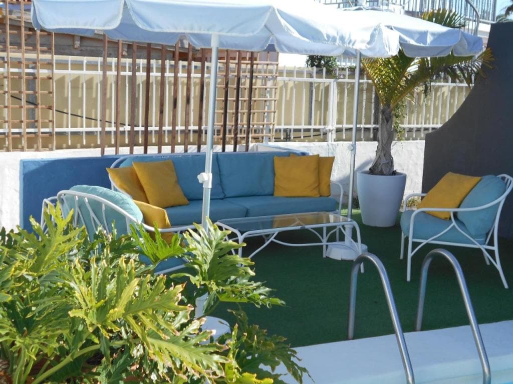 Beach Boys Resort Men Only solo hombres