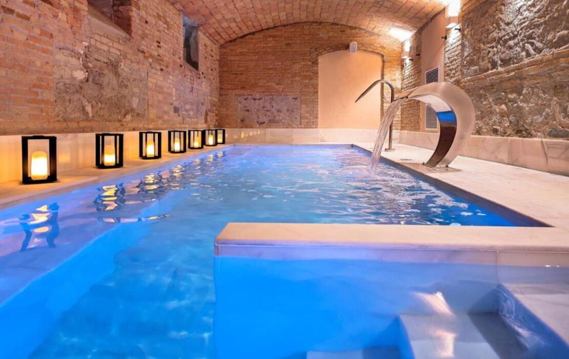 Palacio Gran Vía, a Royal Hideaway Hotel