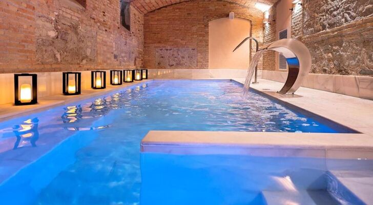 Palacio Gran Vía, a Royal Hideaway Hotel