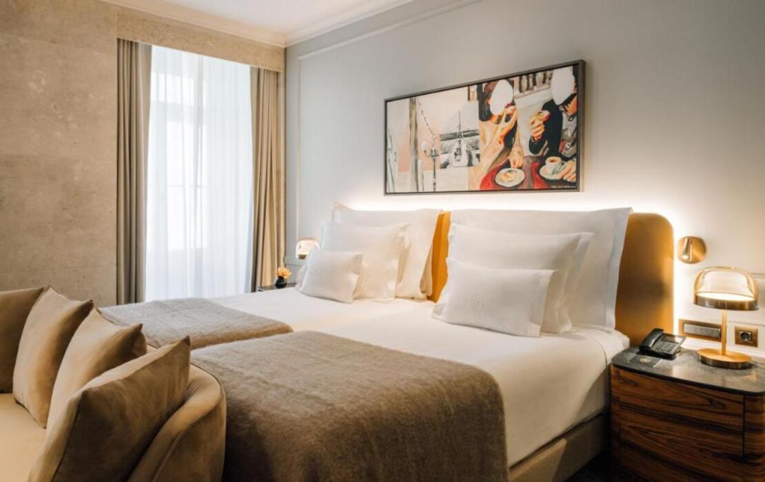 MYTHIC SANA Downtown Suites