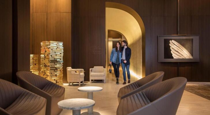 Four Seasons Hotel New York Downtown