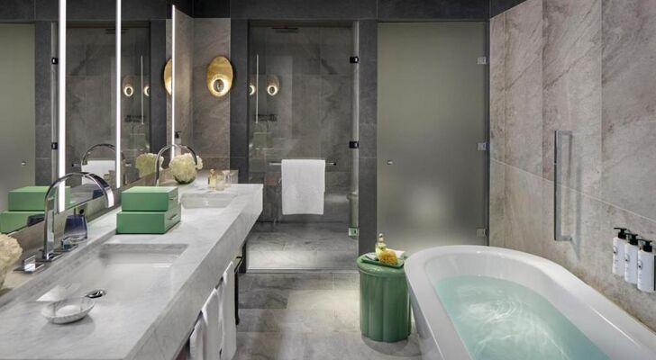 Mandarin Oriental Savoy, Zurich