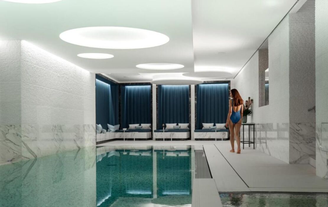 The Woodward - Auberge Collection