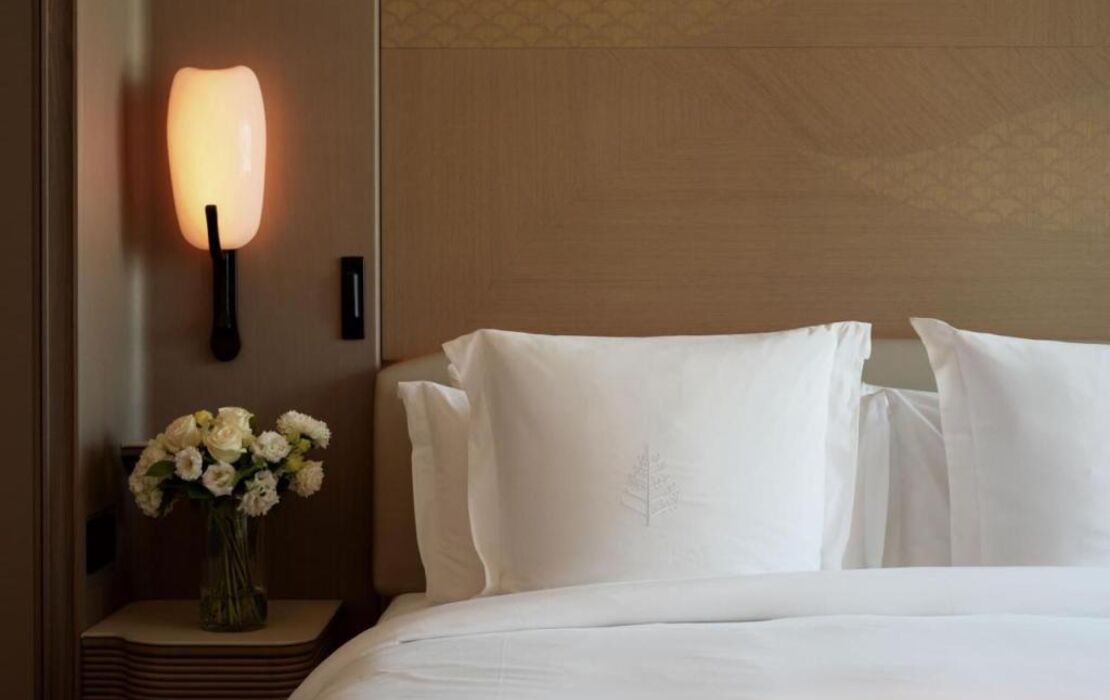 Four Seasons Hotel Tokyo at Marunouchi