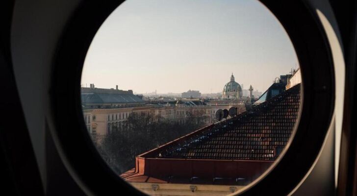 Almanac Palais Vienna