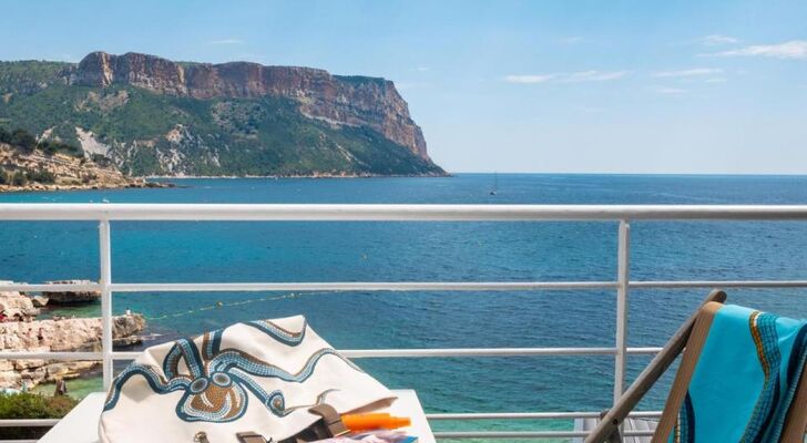 Hotel de La Plage - Mahogany