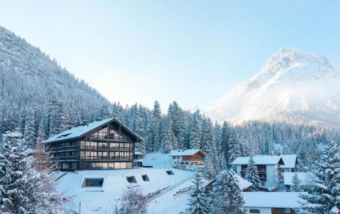 NEW Hotel Kristberg in Lech - new opening since December 2025