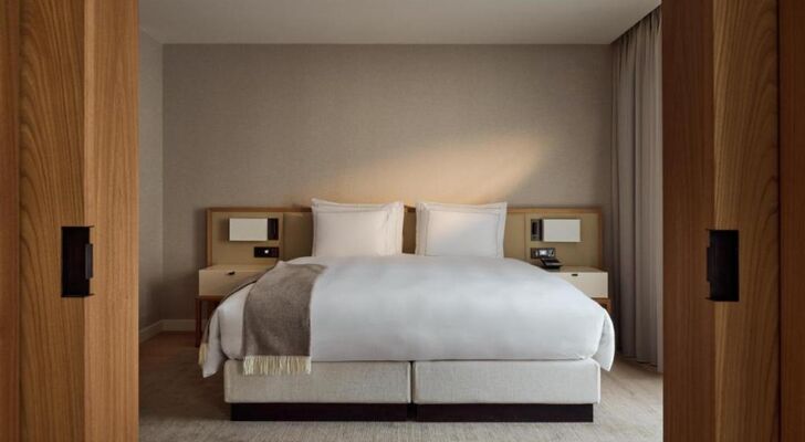 The Florentin by Althoff Collection