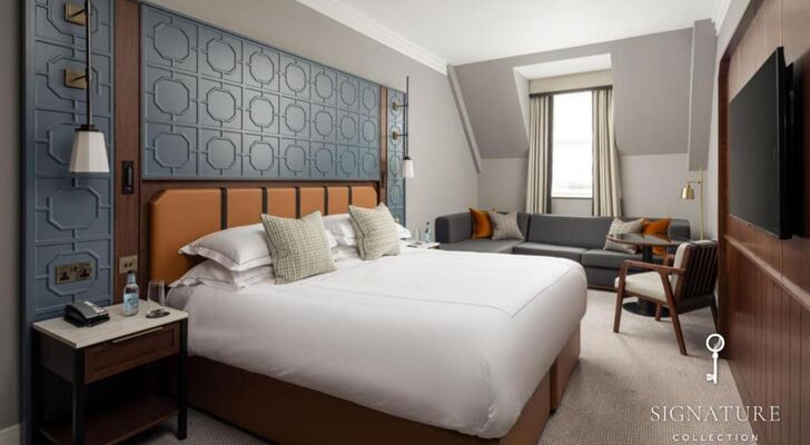 The Parkgate Hotel