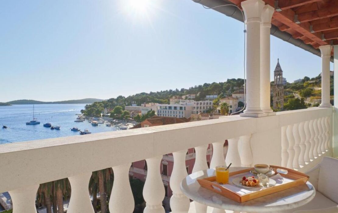 Palace Elisabeth Hvar Hotel - The Leading Hotels of the World