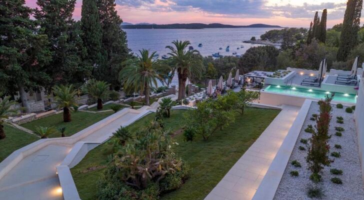 Hotel Moeesy, Blue & Green Oasis - Adults Only