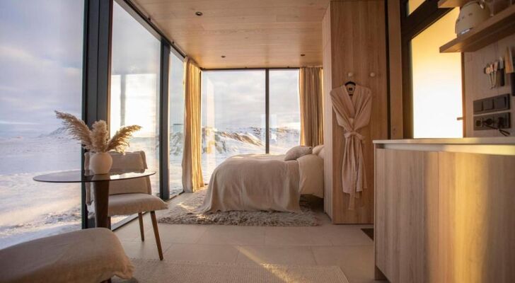 AURA Retreat Iceland