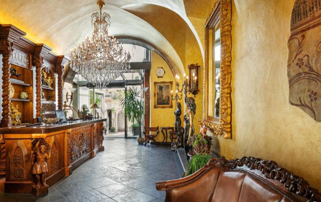 Iron Gate Hotel & Suites Prague by BHG