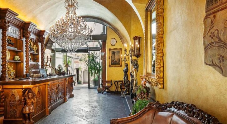 Iron Gate Hotel & Suites Prague by BHG