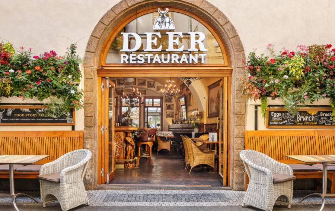 Iron Gate Hotel & Suites Prague by BHG