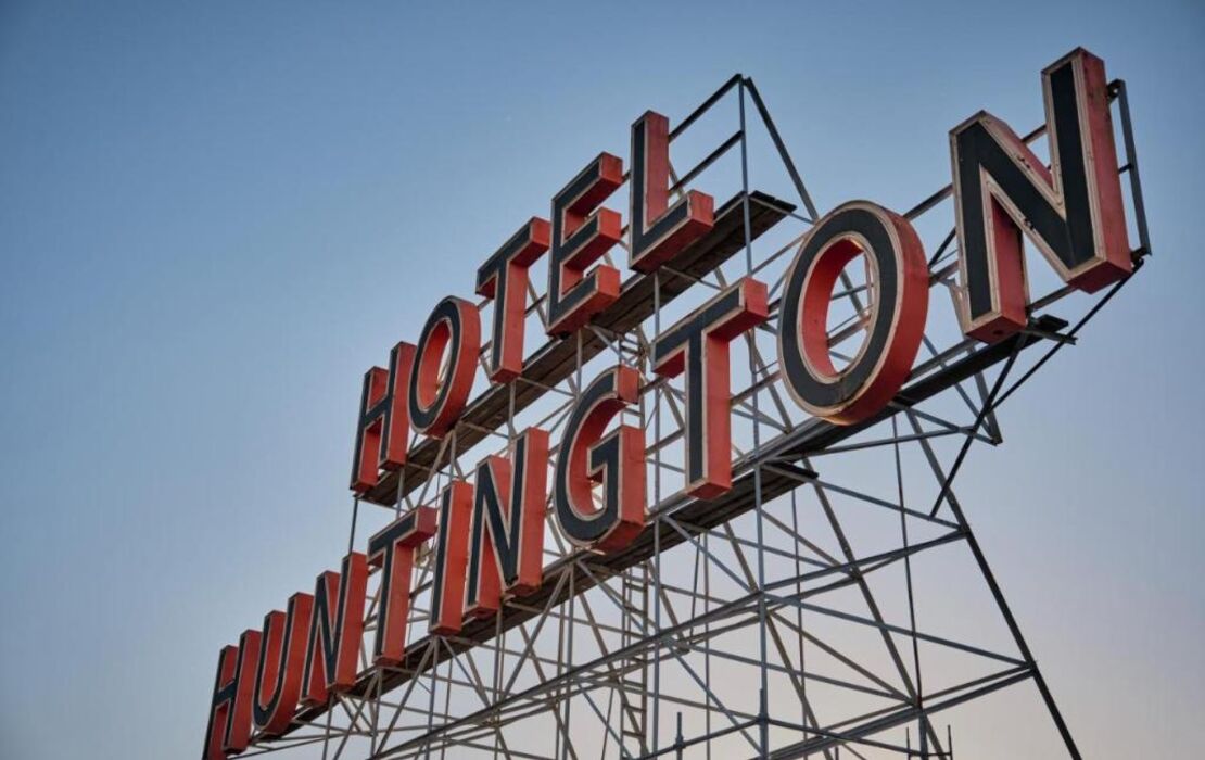 The Huntington Hotel