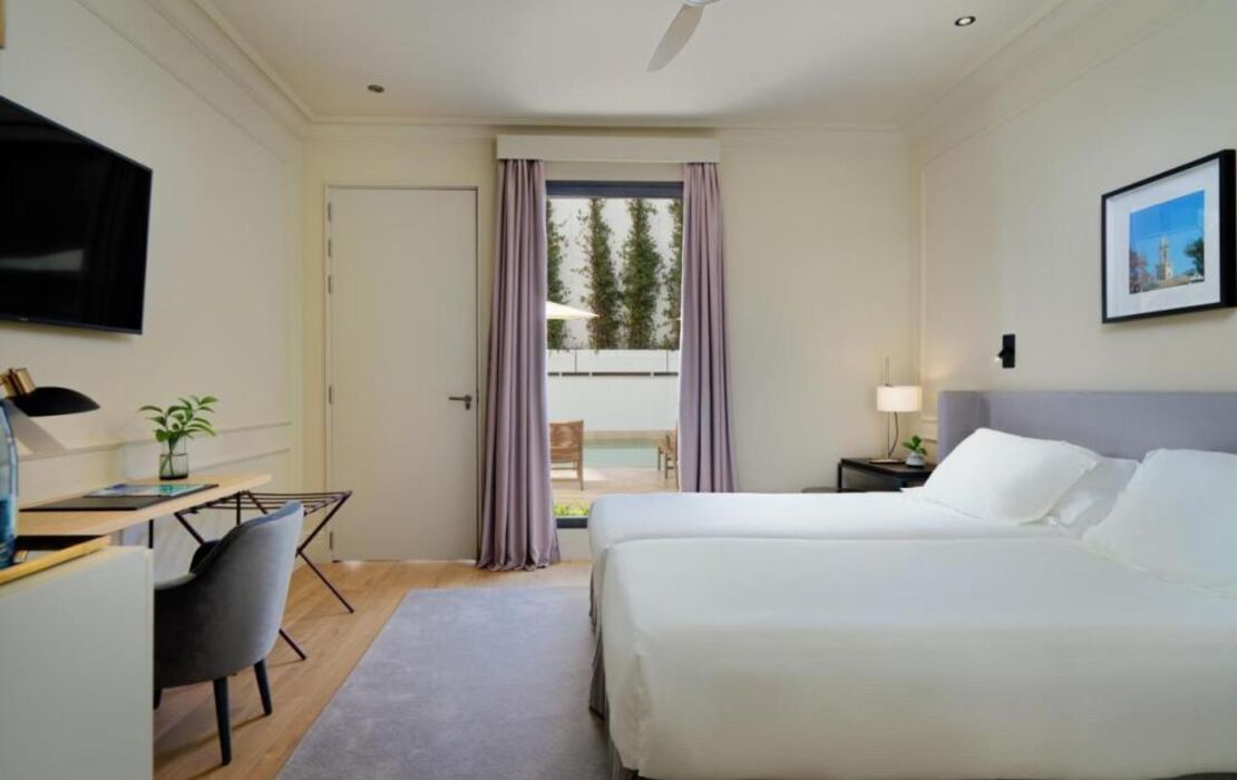 H10 Palacio Colomera