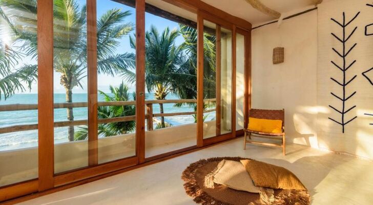 CASA CAT BA Beachfront Boutique Hotel