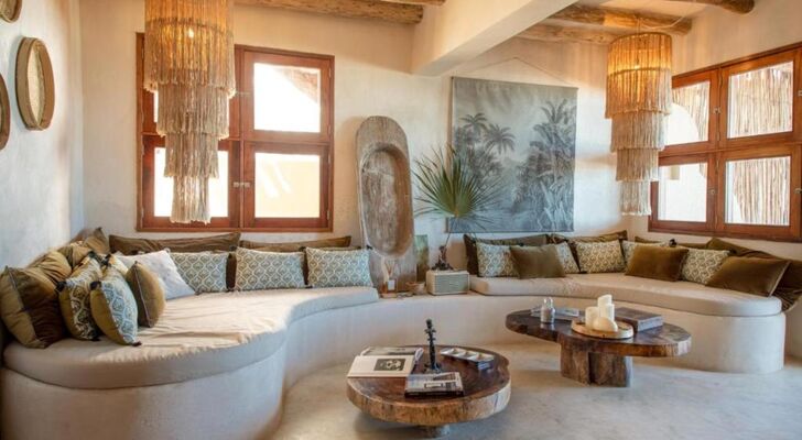 CASA CAT BA Beachfront Boutique Hotel