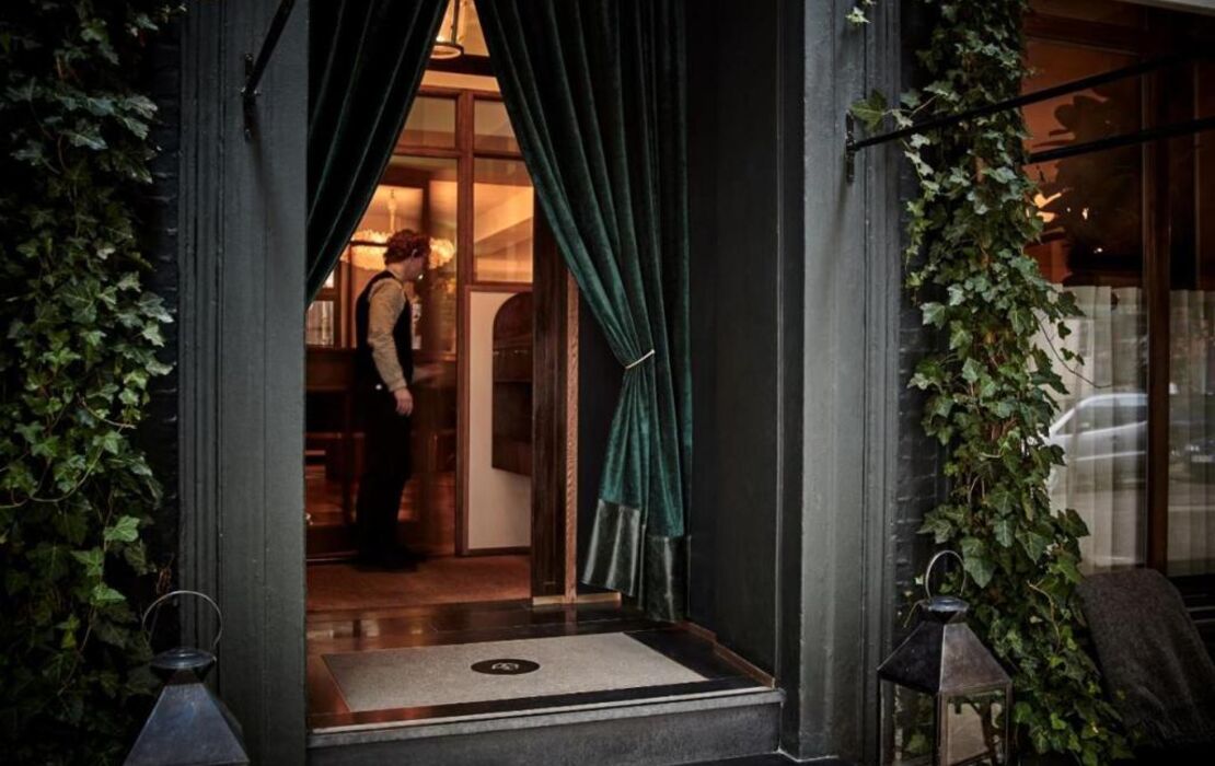 Hotel Sanders